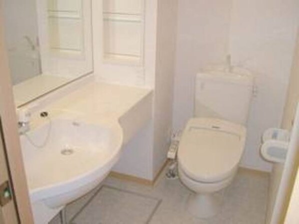 リヴェール石田の物件内観写真